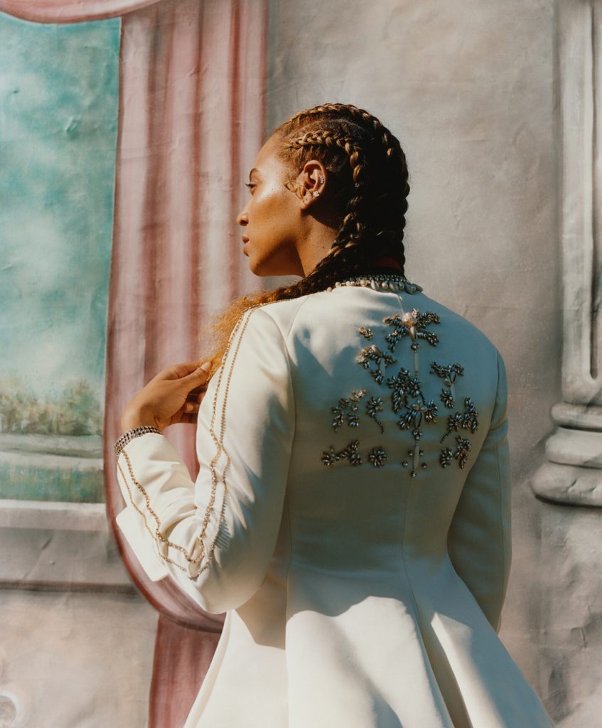Beyoncé é capa da edição de setembro da Vogue